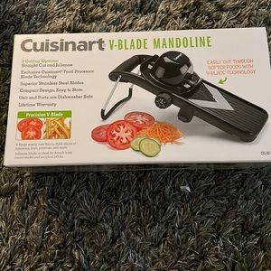 Brand new Cuisinart V-blade Mandoline